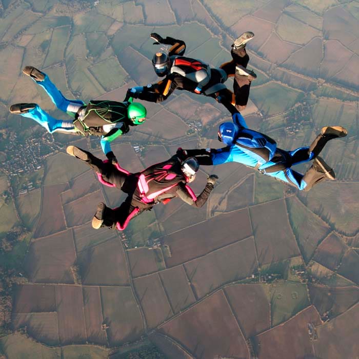sky diving in group